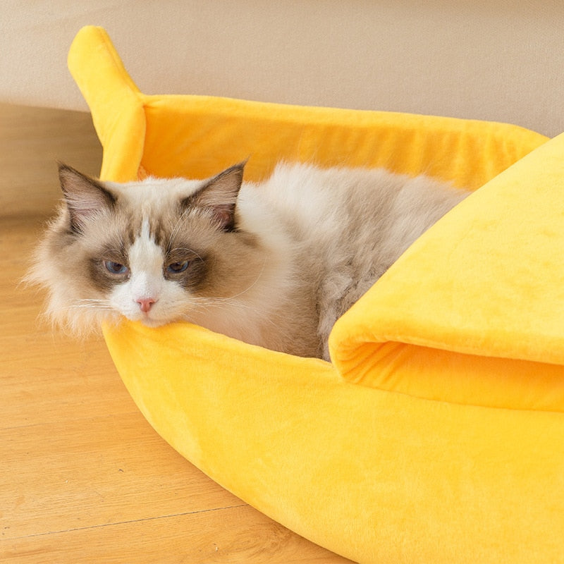 CARAMEL Cozy Banana  Bed